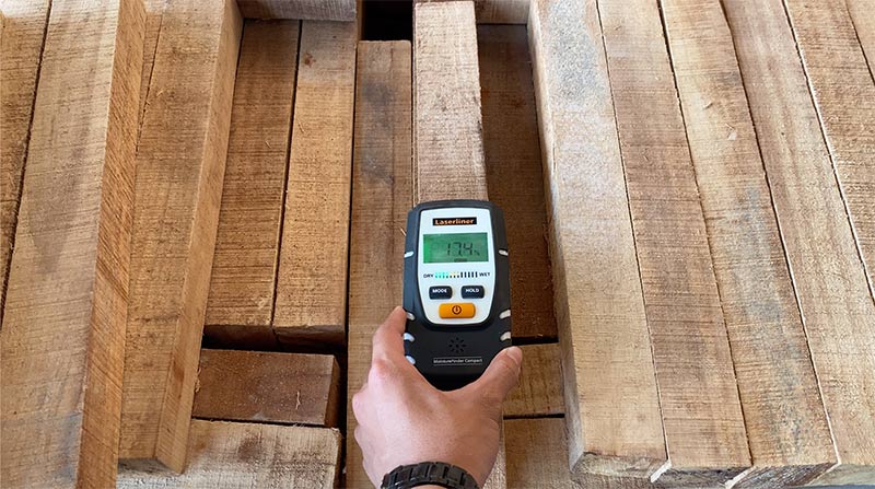 Không đạt độ ẩm trên gỗ cao su xẻ sấy
