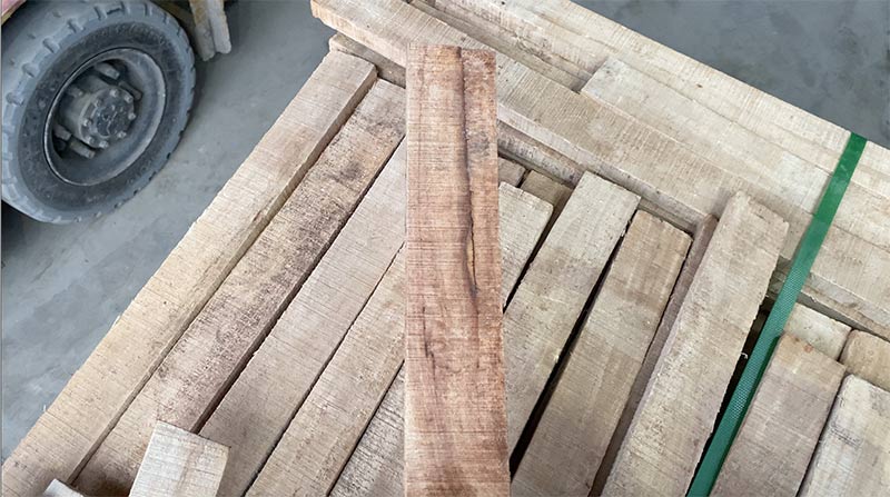 lỗi bị quầng trên gỗ cao su xẻ sấy