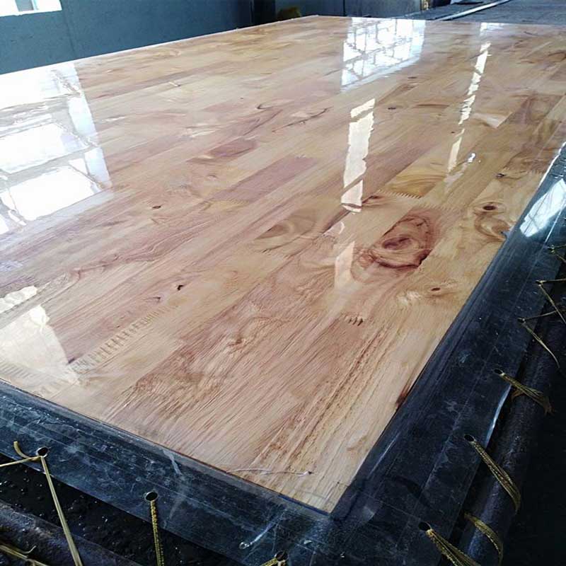 gỗ ghép cao su phủ keo bóng