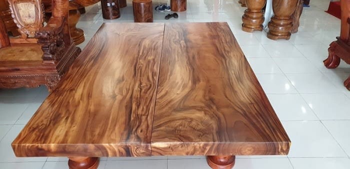 Đặc điểm của gỗ me tây