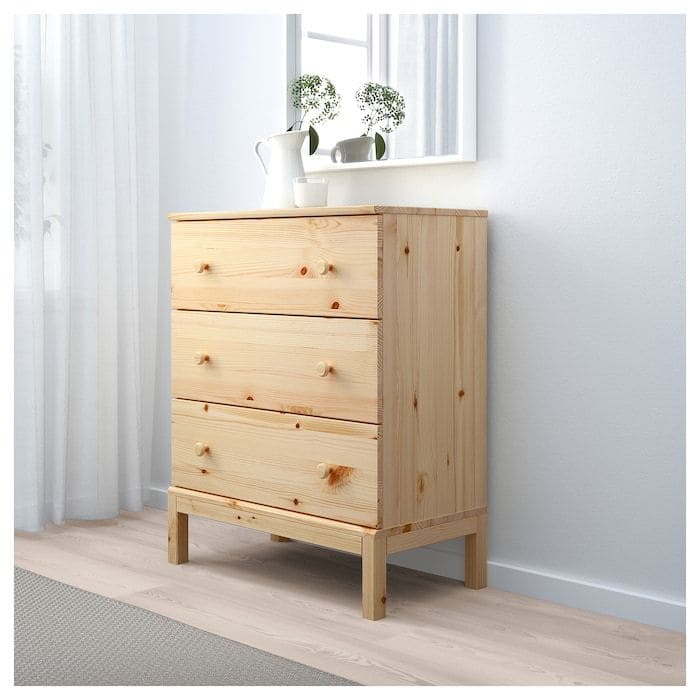 Hình ảnh tủ gỗ thông đẹp 