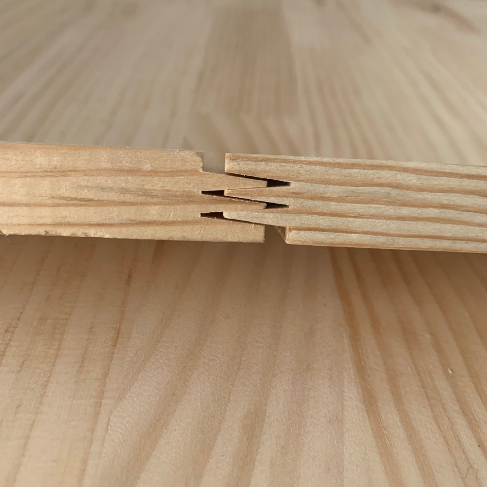 Gỗ thông ghép mộng cho có kết cấu cứng cáp, độ bền ổn định